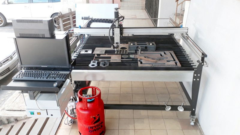 MYCUT Plasma Cutting Machine