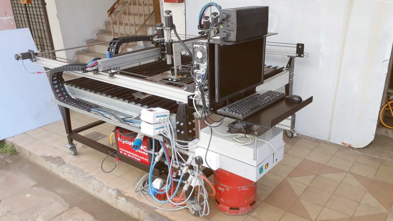 MYCUT Oxy/Gas & Plasma Cutting Machine